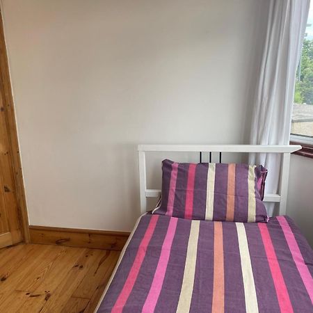 Lovely Rooms In West London Northolt  Екстер'єр фото