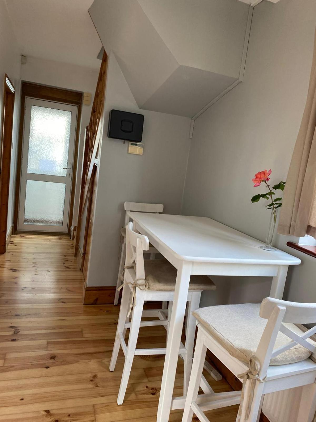 Lovely Rooms In West London Northolt  Екстер'єр фото